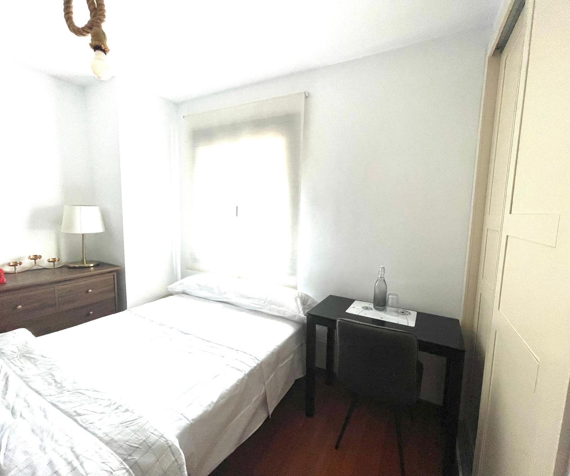 Y Doble Independiente A 10 Minutos De Centro De Appartement *